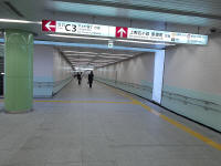 上野中央通り地下歩道（初めて歩いたのは、2013.9.17）